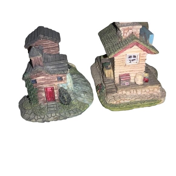Fairy Houses Table Top  Mini Decor Set of 2 ceramic houses - Picture 5 of 9